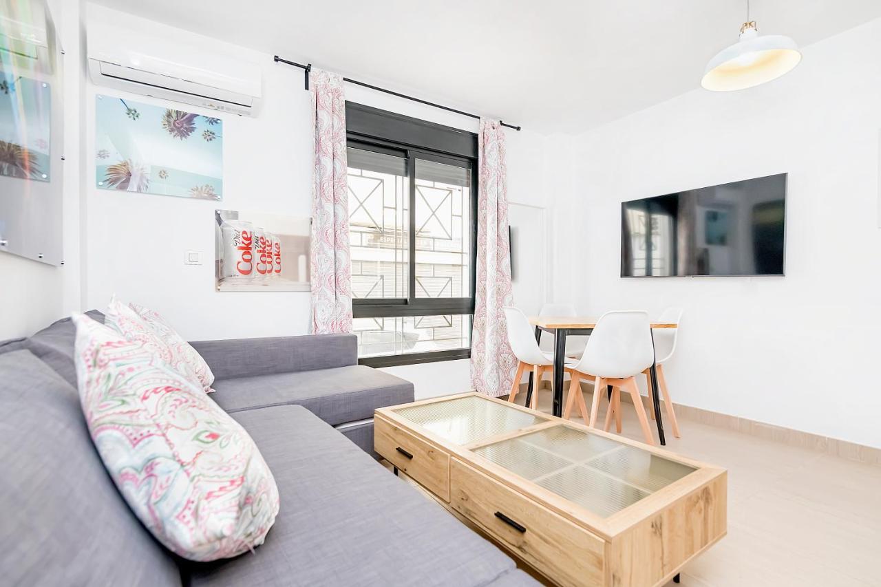 Maba/Private Backyard/Walk To Downtown/Large Smart Tv Apartment Málaga Exterior foto